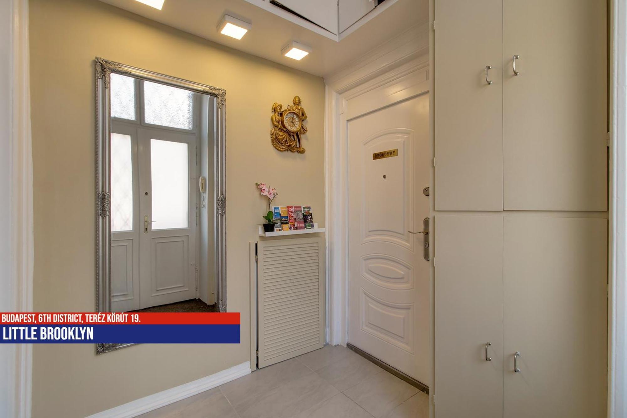 Little Americas Oktogon Apartments Βουδαπέστη Εξωτερικό φωτογραφία