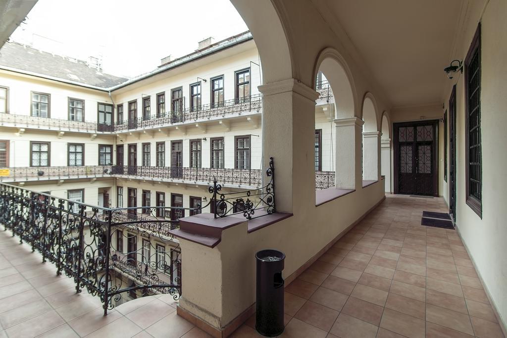 Little Americas Oktogon Apartments Βουδαπέστη Εξωτερικό φωτογραφία